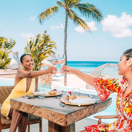 Van Der Valk Plaza Beach & Dive Resort Bonaire Кралендижк Екстериор снимка