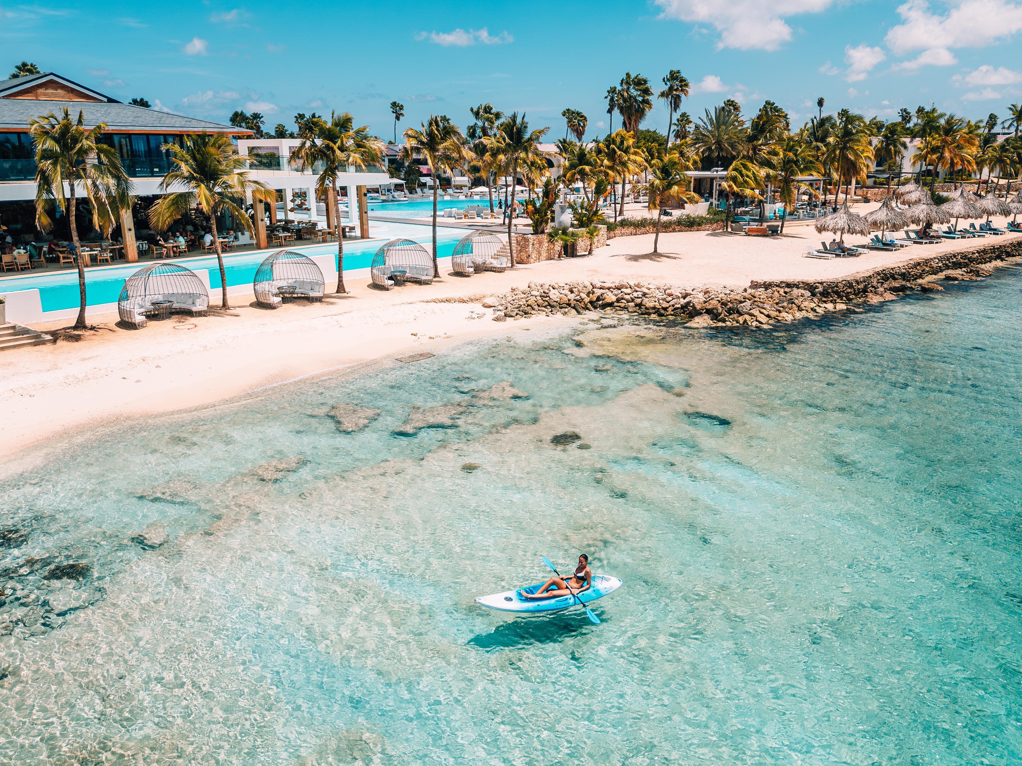 Van Der Valk Plaza Beach & Dive Resort Bonaire Кралендижк Екстериор снимка