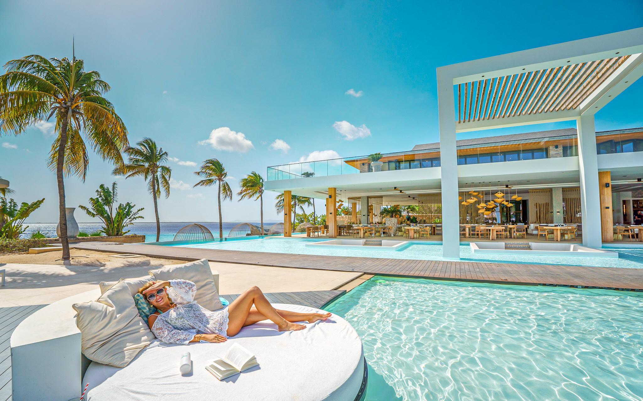Van Der Valk Plaza Beach & Dive Resort Bonaire Кралендижк Екстериор снимка