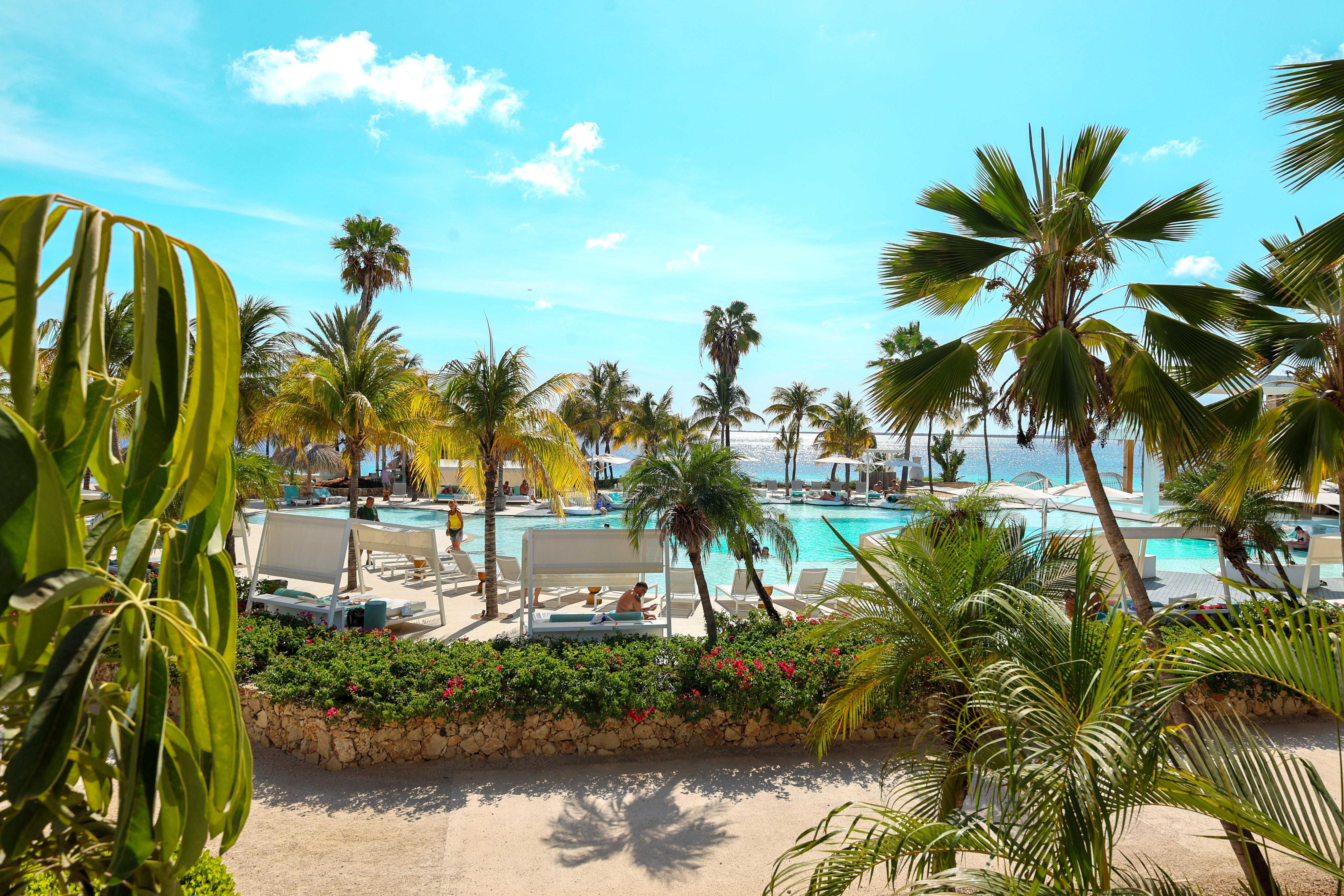 Van Der Valk Plaza Beach & Dive Resort Bonaire Кралендижк Екстериор снимка