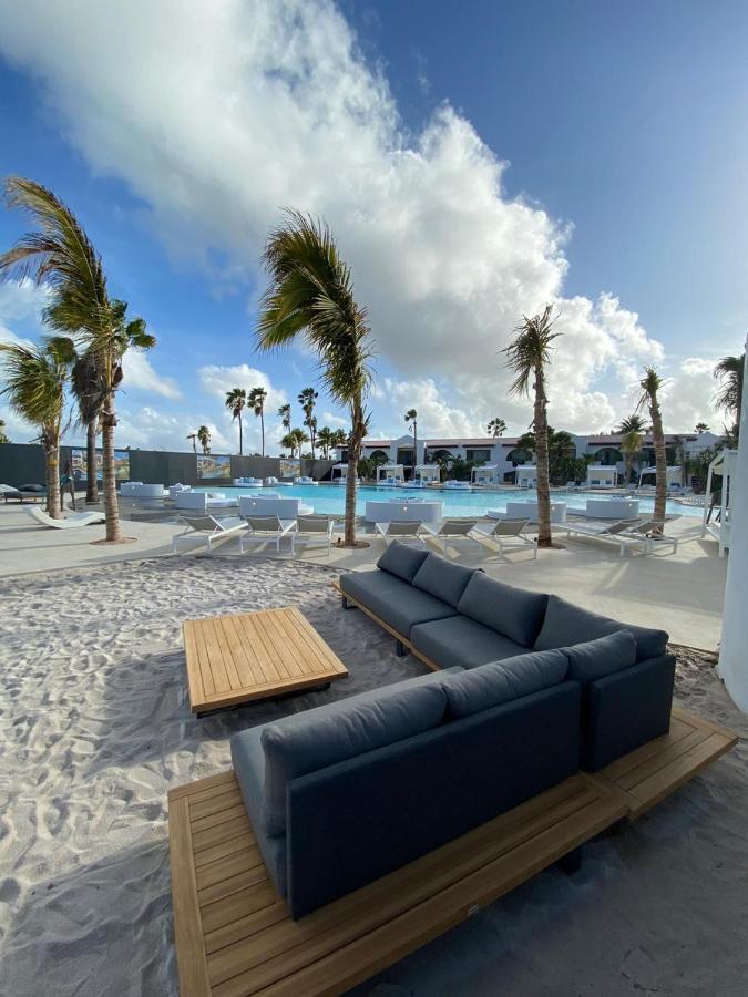 Van Der Valk Plaza Beach & Dive Resort Bonaire Кралендижк Екстериор снимка